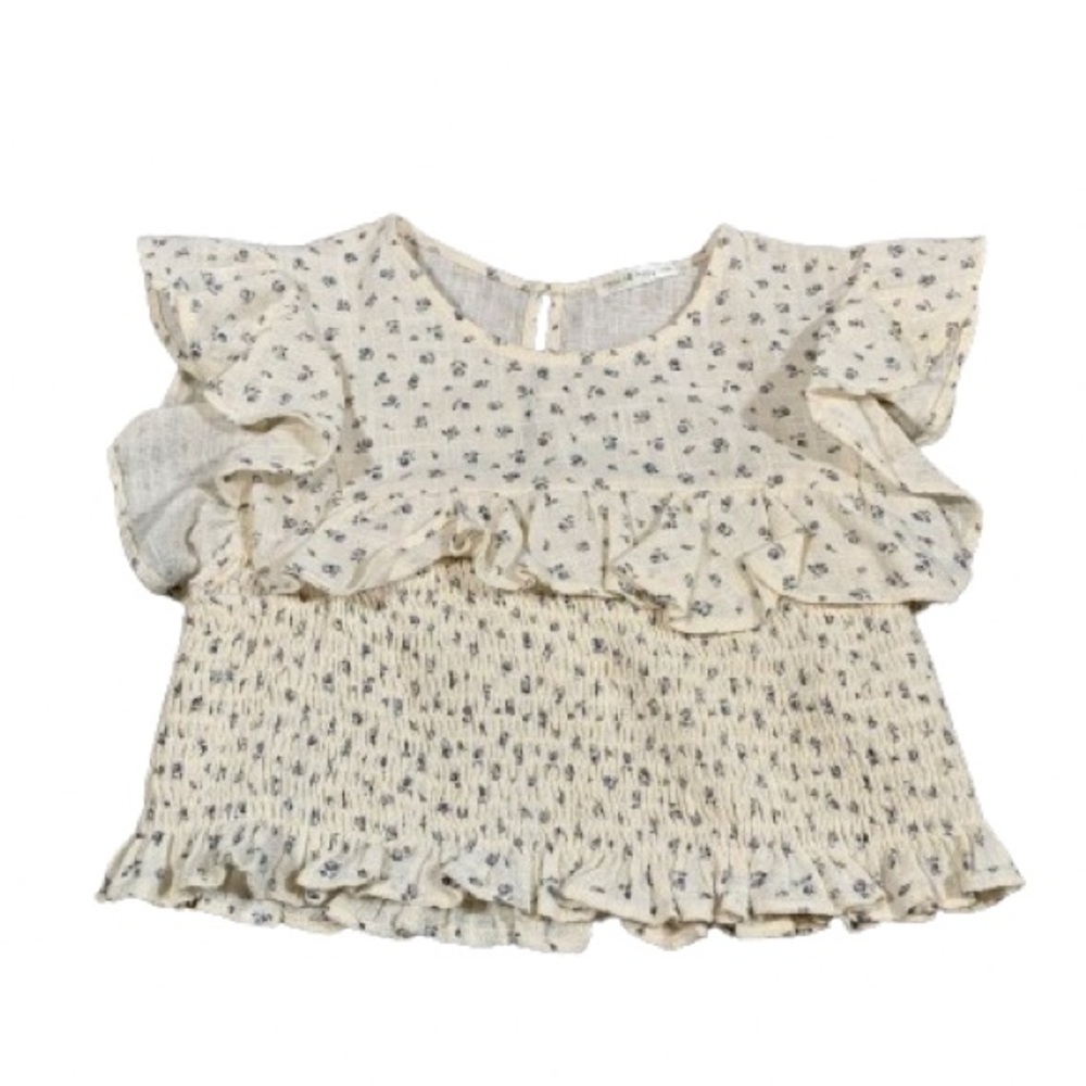 We’re All Pretty Girls Blue Roses Ruffled Top Size Medium 100 % cotton Y2K